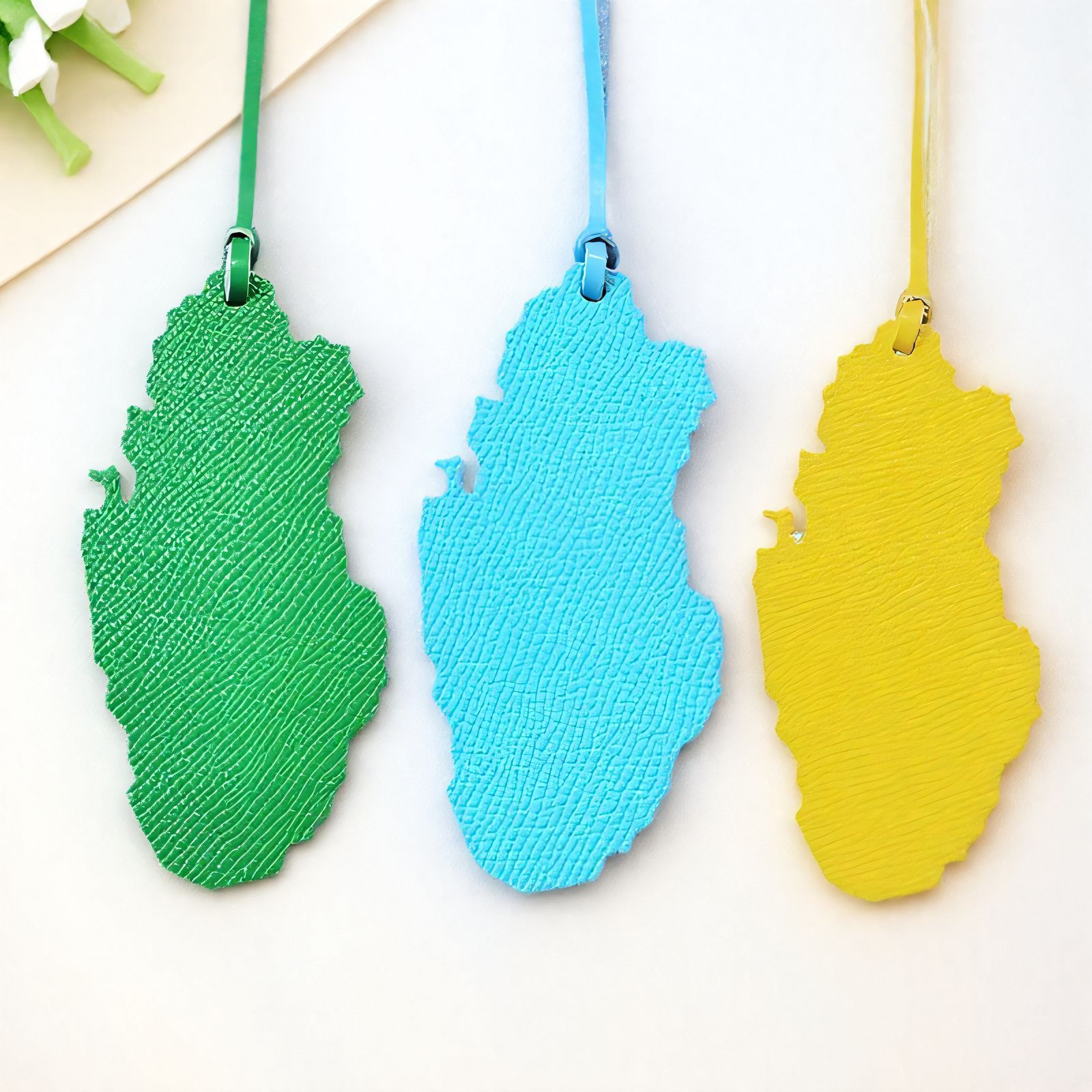 1pc Qatar Map Shaped PU Leathe - Women Bags In Qatar reseña y precio