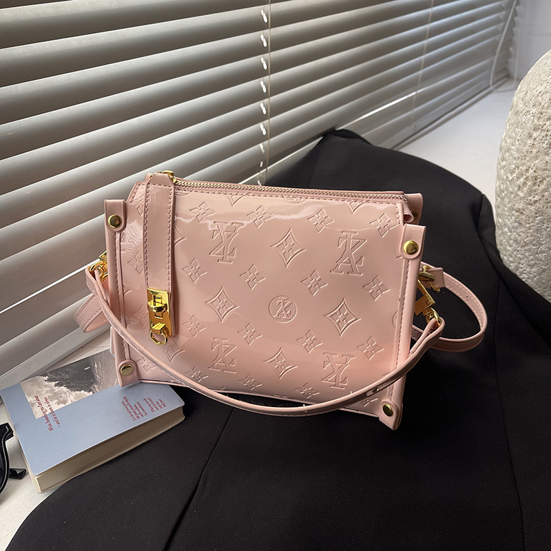 Classic Design Collection 2026 - Women Bags Collection reseña y precio