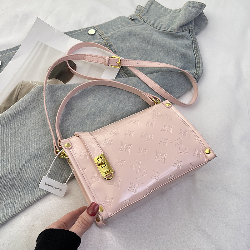 Classic Design Collection 2026 - Women Bags Collection reseña y precio