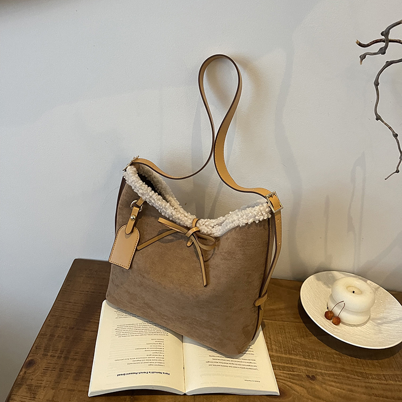 Faux Suede Solid Color Bow Cro - Women Bags Branded Sale reseña y precio