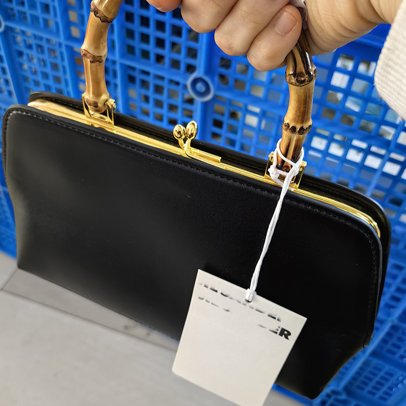 2026 Bamboo Frame Kiss Clasp C - Women Bags Designer Sale reseña y precio