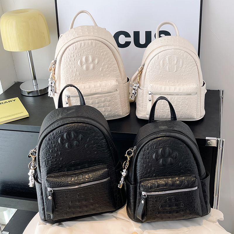 Women's Backpack Ladies Big Ba - Women Bags Guess reseña y precio