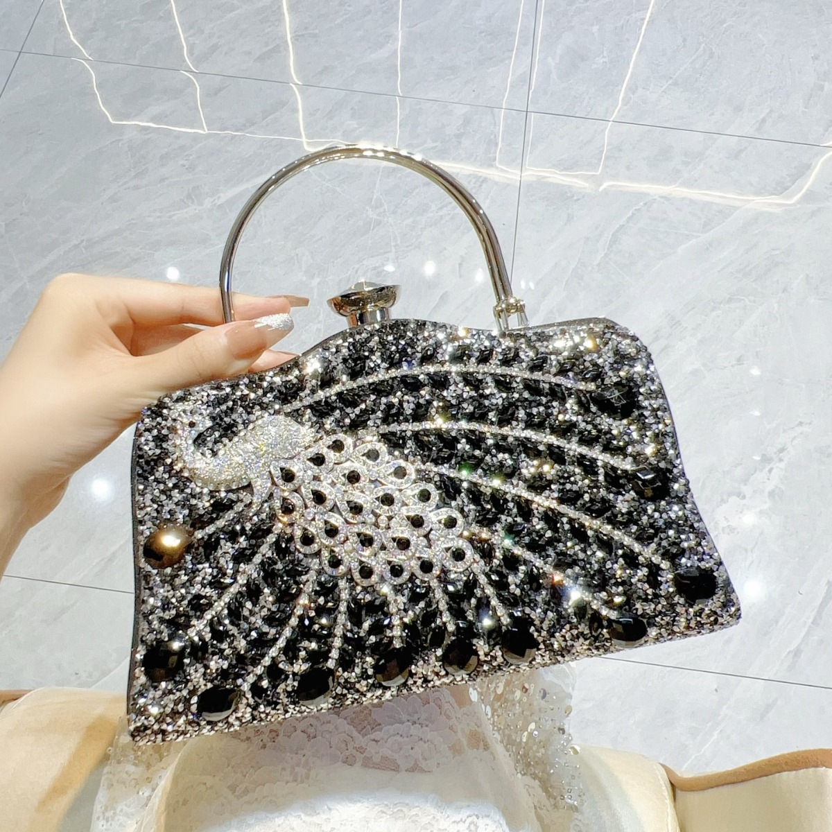 New Full Diamond Handbag with  - Women Handheld Bags reseña y precio