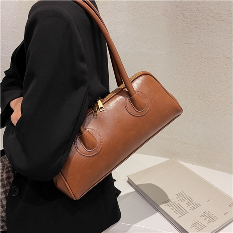 Classic Leather Handbag, Retro - Women'S Vegan Bags reseña y precio